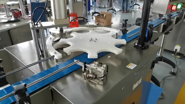 紙罐擴(kuò)口機(jī)和封罐機(jī)